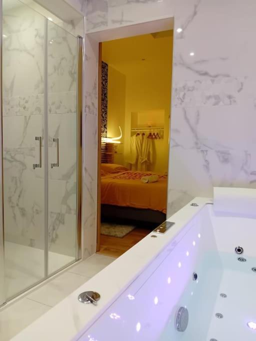 Maison Avec Jacuzzi - Louvres Proche Roissy Cdg - Paris Ngoại thất bức ảnh